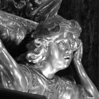 wnetrza katedry na wawelu