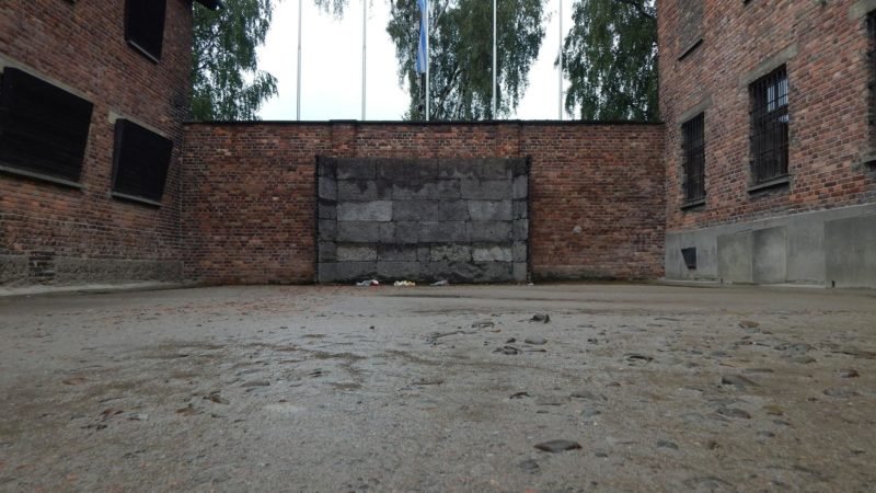 Muzeum Auschwitz - Ściana stracen
